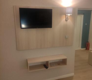 Balchik Hotel | Hotel Oasis - Beach Access