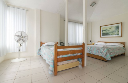 Tonsupa Hotel | Hotel Oceanic Lodge