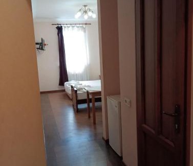 Erebuni Hotel | Hotel Old Kayaran