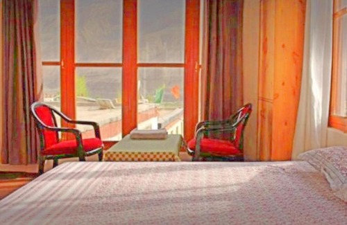 Kaza Hotel | Hotel Old Monk, Kaza