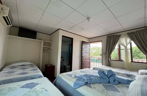 Sierpe Hotel | Hotel Oleaje Sereno