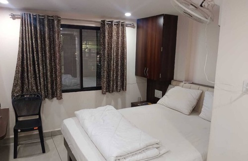 Ujjain Hotel | Hotel Om Omkar