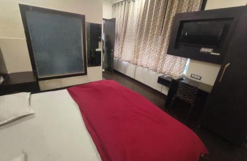 Agra Hotel | Hotel OPM