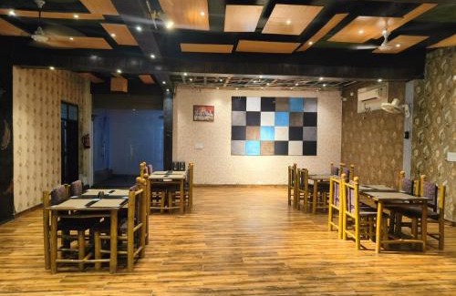 Agra Hotel | Hotel OPM