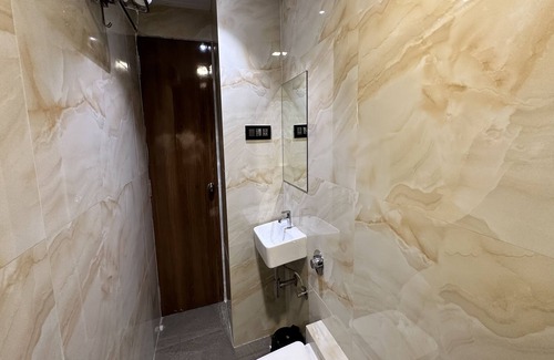 Sakinaka Hotel | Hotel Orchid Inn - Andheri