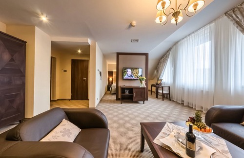 Podlesice Hotel | Hotel Ostaniec