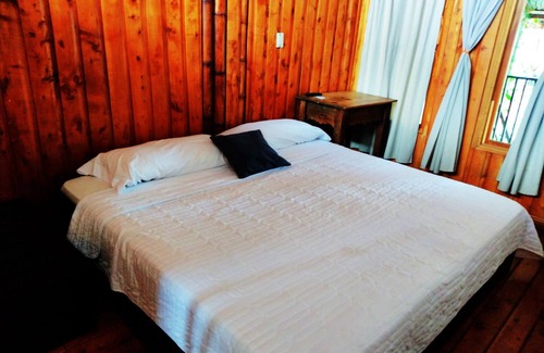 Carmen Cama Y Desayuno | Hotel Pacande only 2km from airport Costa Rica