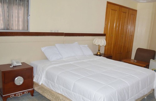 Ouagadougou Hotel | Hotel Palm Beach Yennega