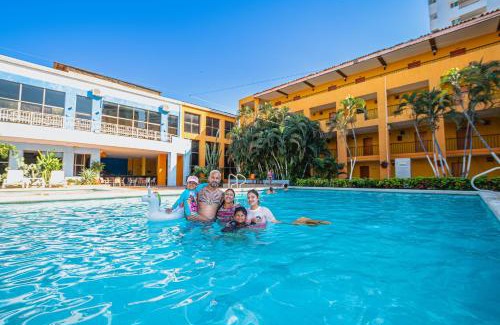 El Rodadero Hotel | Hotel Palmarena Plaza Rodadero