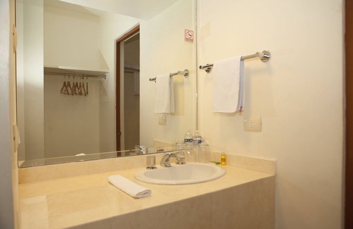 Ciudad Victoria Hotel | Hotel Paradise Inn