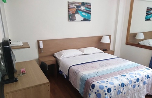 Distrito de Cercado de Lima Hotel | Hotel Paris Lima