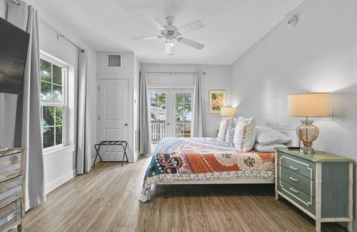 Pass Christian Apartamento | Hotel Pass Christian King Suite 201