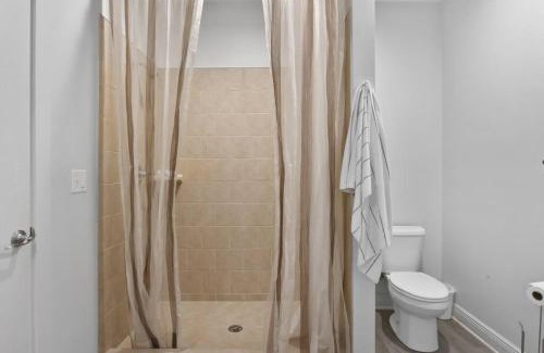 Pass Christian Apartamento | Hotel Pass Christian King Suite 302