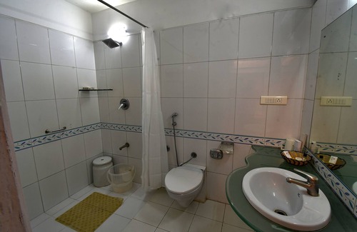 Kolhapur Hotel | Hotel Pearl