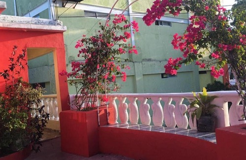 Barahona Casa | HOTEL PENSION LA HERMOSA