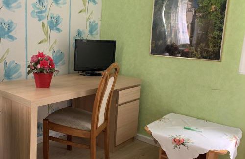 Bad Salzhausen Casa | Hotel Pension Wiesenau
