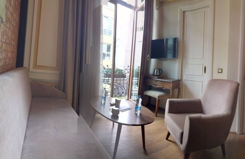 Pera Hotel | Hotel Pera Parma