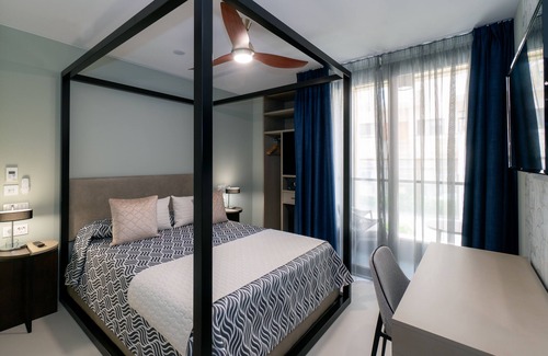 Torremolinos Hotel | Hotel Perla Del Sur