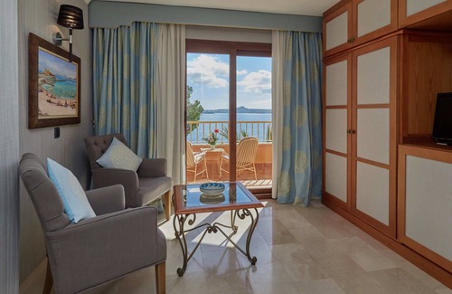 Cala Fornells Hotel | Hotel Petit Cala Fornells