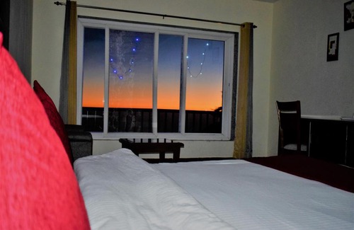 The Mall Road Complejo | Hotel Phoenix