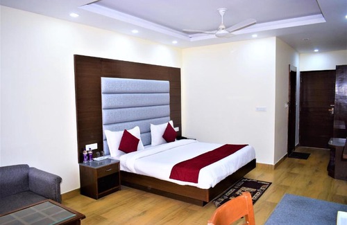 The Mall Road Complejo | Hotel Phoenix