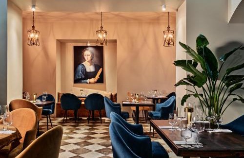 Srodmiescie Hotel | Hotel Pietryna