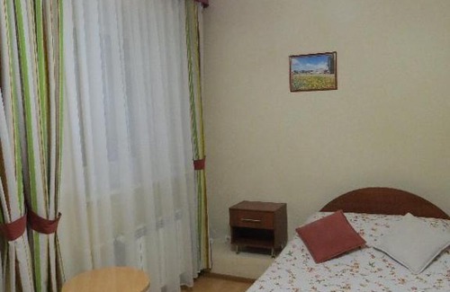 Chernushka Hotel | Hotel Piramida