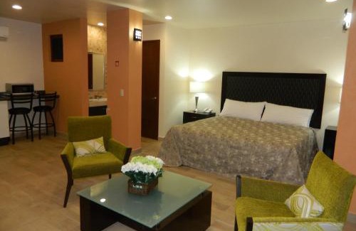 Bernal Hotel | Hotel Plaza Bernal