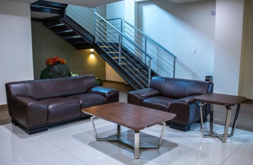Centro de Monterrey Hotel | Hotel Plaza Calzada