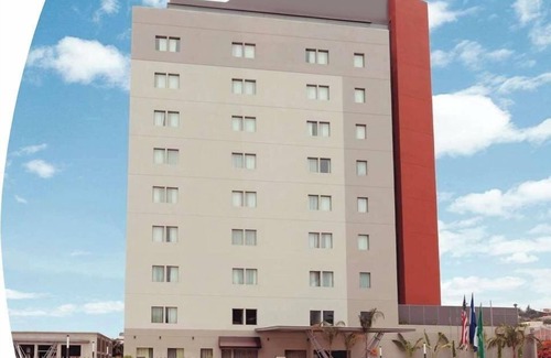 Tegucigalpa Hotel | Hotel Plaza Cascadas