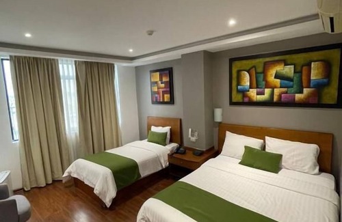 Barrio Garzota Hotel | Hotel Plaza Monte Carlo