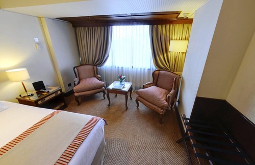 Downtown Santiago Hotel | Hotel Plaza San Francisco