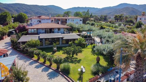 Sarti Hotel | Hotel Pontos