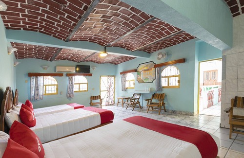 Cihuatlán Hotel | Hotel Posada Agua Escondida