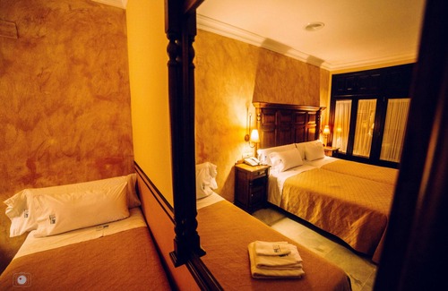 La Catedral Hotel | Hotel Posada de Vallina by MiRa