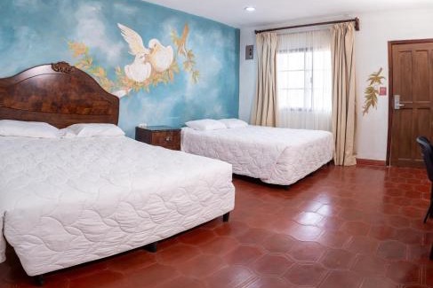 Santa Cruz de Yojoa Hotel | Hotel Posada del Rey