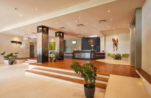 Curtea De Arges Hotel | Hotel Posada
