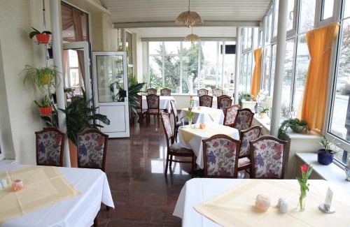 Ostseebad Kuhlungsborn Hotel | Hotel Poseidon