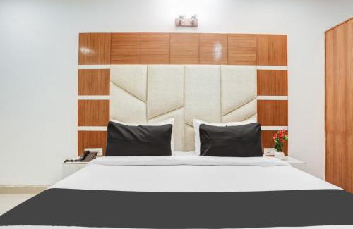 Mahmoorganj Hotel | Hotel Prabha Wati Palace Suites Near Kashi Vishwanath Temple