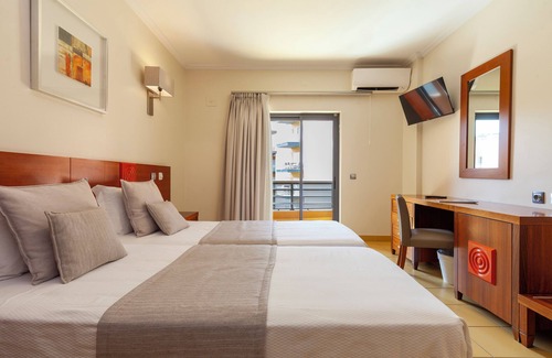 Quarteira Hotel | Hotel Praia Sol