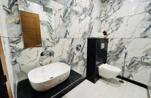 Kalyanpur Hotel | Hotel prime bliss