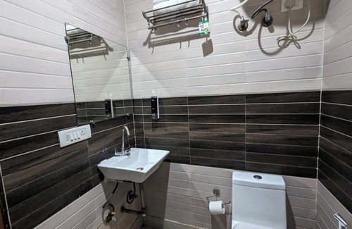Chhatarpur Hotel | Hotel Prime Chhatarpur