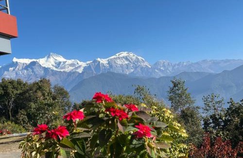 Sarangkot Hotel | Hotel Pristine Himalaya