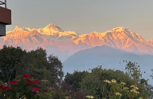 Sarangkot Hotel | Hotel Pristine Himalaya
