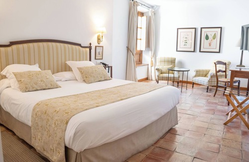 Centro histórico de Baeza Hotel | Hotel Puerta de la Luna