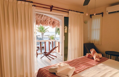 Isla Holbox Hotel | Hotel Puerto Holbox Beach Front