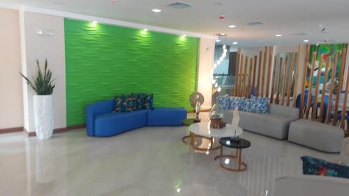 Limón Hotel | Hotel Puerto Limón CR