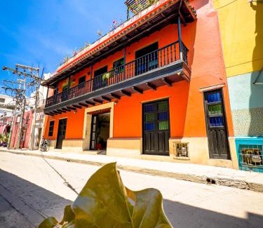 Historic Center Hotel | Hotel Puerto Pelicano