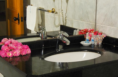 Hanga Roa Hotel | Hotel Puku Vai