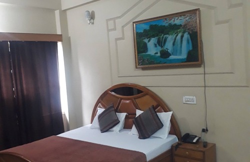 Gopalbari Hotel | HOTEL PUROHIT BUEN HOTEL EN JAIPUR